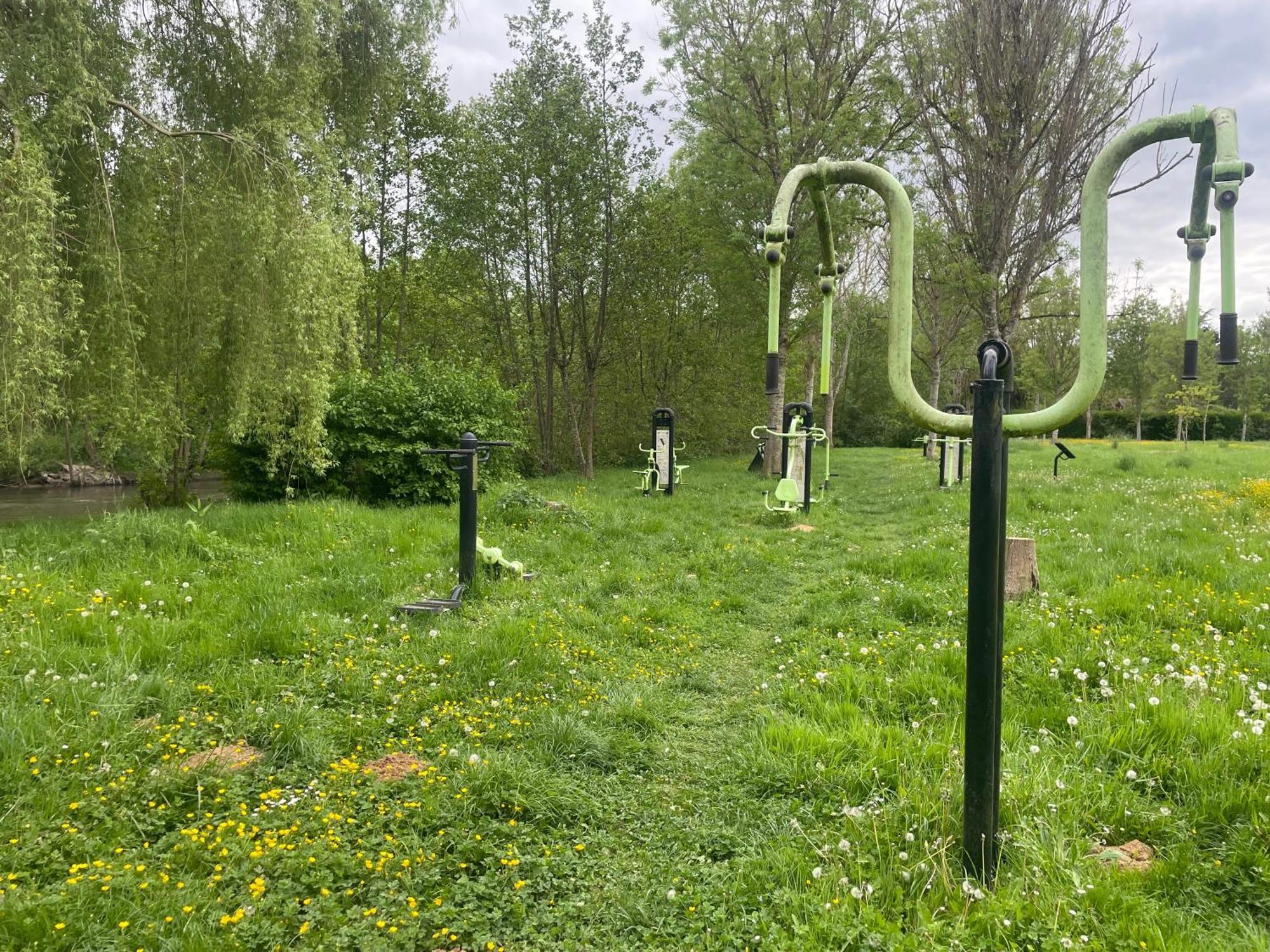 Domaine Spa Perret-Chateau Artdeco Mastersuite En B&B Et-Ou Gite De Charme-Giverny A 3Mn-Jardins Monet-Le Vexin-Piscine Ete-Parc 3Ha-Aire De Jeux Enfants-Pingpong-Options Breakfast-Diner-Billard-Sauna-Fitness-Hammam-Promo 2Nuits En Sus Jacuzzi 1H Off Sainte-Genevieve-les-Gasny Zewnętrze zdjęcie
